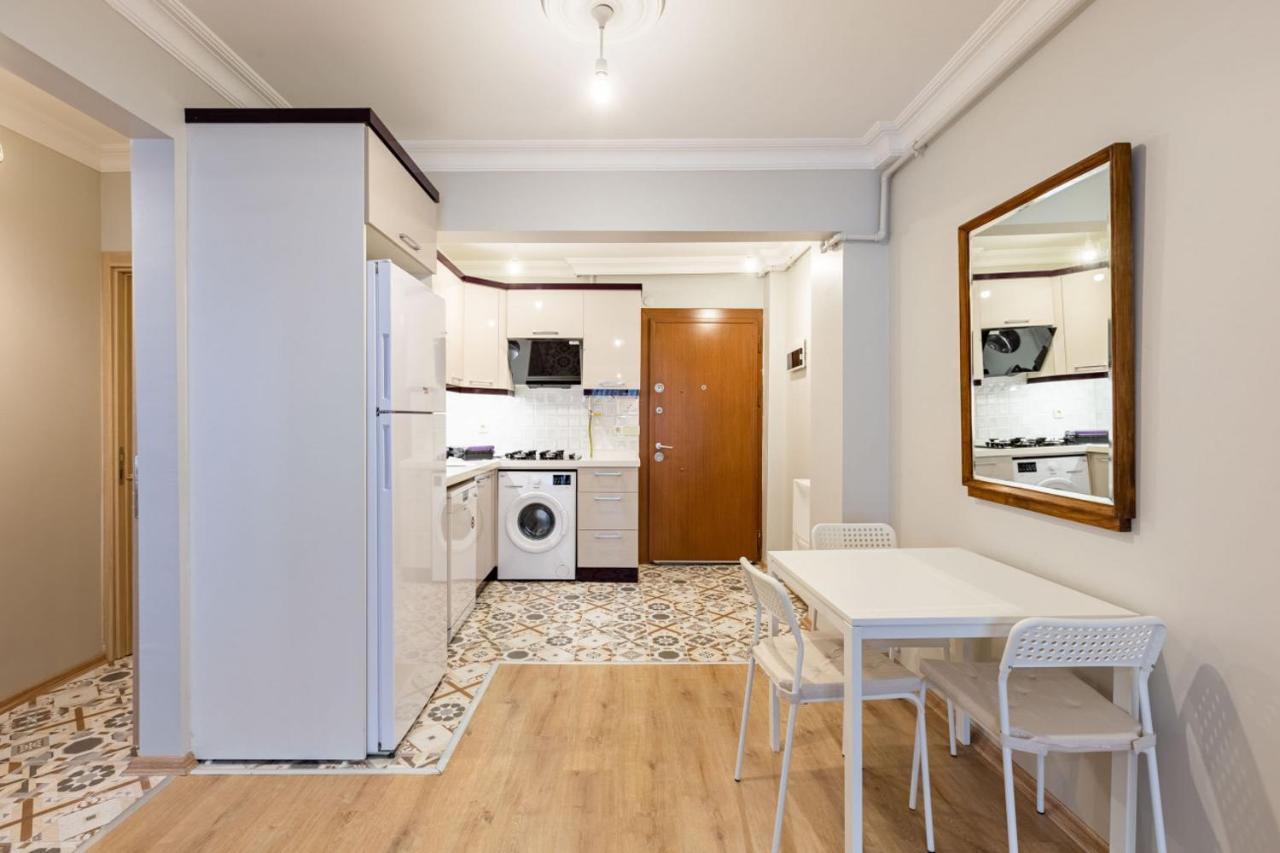 Lovely Flat Near Metro Station In Sisli Appartamento Provincia di Istanbul